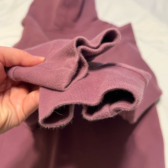 Lululemon Loungeful Hoodie - Picture 13 of 16